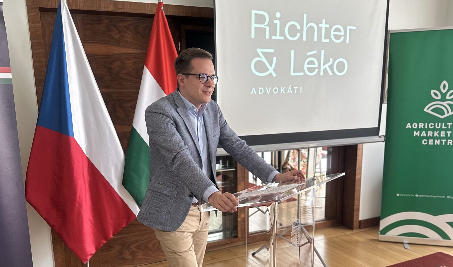 O podnikání v Česku na maďarské ambasádě